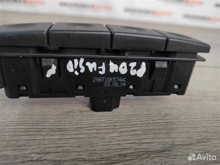 Кнопка обогрева заднего стекла Ford Fusion 1.4