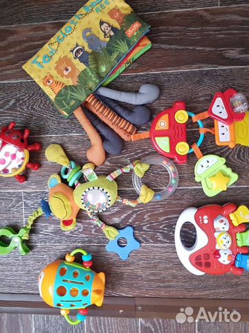 Игрушки-развивашки и подвески