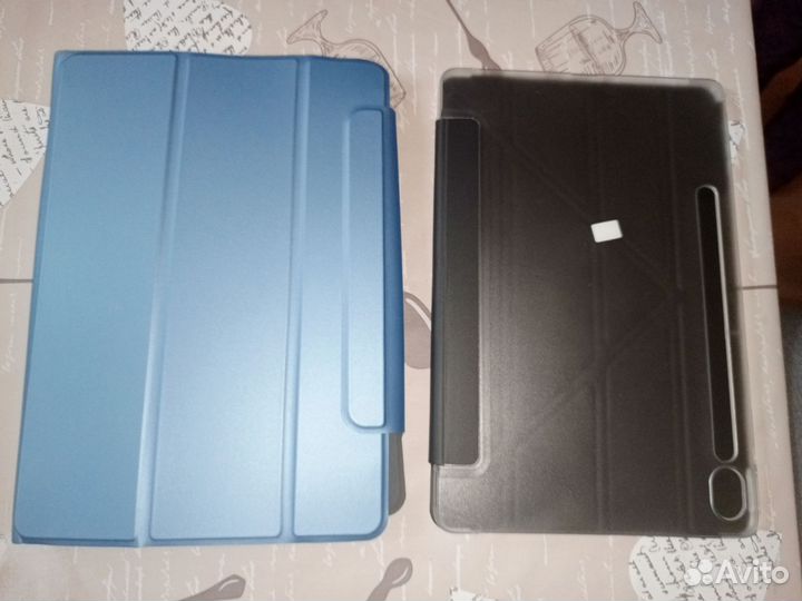 Чехол на iPhone 11