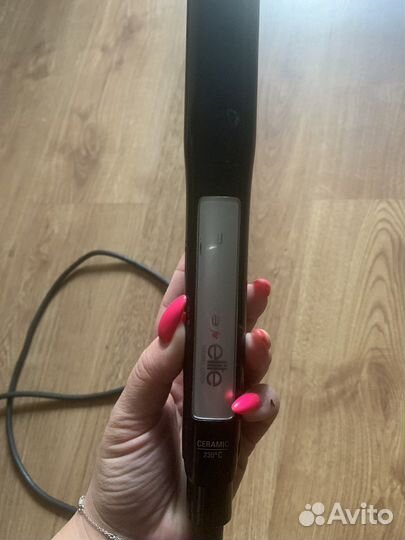 Выпрямитель для волос rowenta