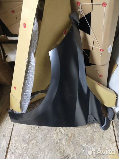 Крыло Renault Megane 3 (08-16г)