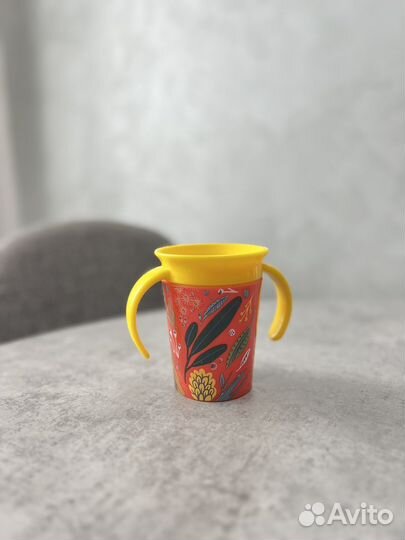 Поильник-непроливайка Munchkin