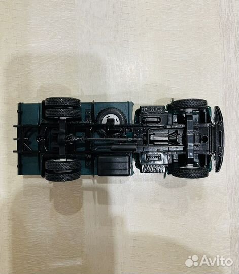 Модель автомибиля Зил-130