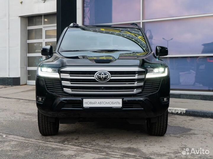 Toyota Land Cruiser 3.3 AT, 2024