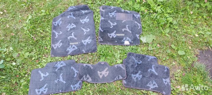 Автомобильные коврики ворсовые