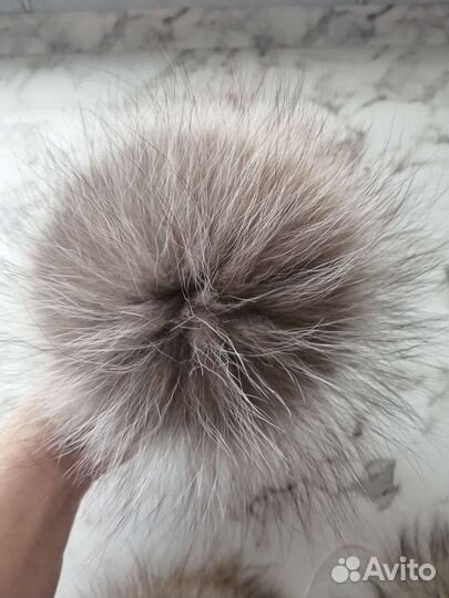 Меховые помпоны