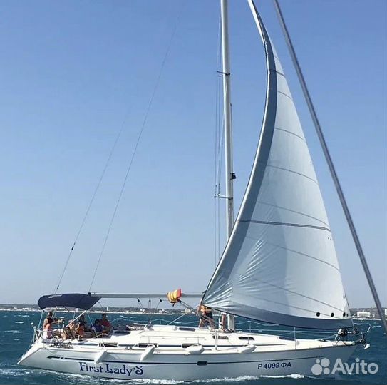 Морские прогулки, Аренда парустных яхт и катеров