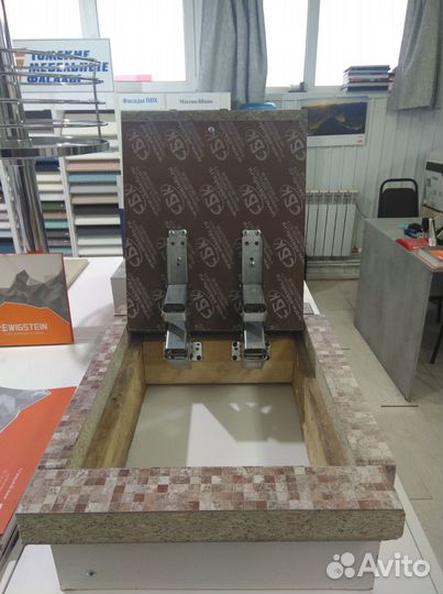 Петля для напольного люка в погреб(подполье)