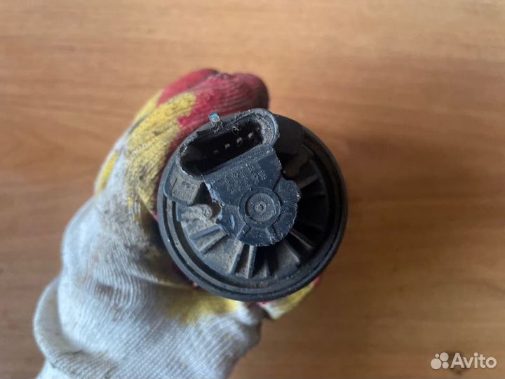 Клапан рециркуляции отработанных газов Chevrolet