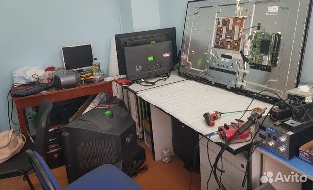 Ремонт холодильников, бойлеров, духовок, тв