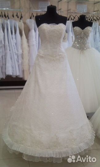 Свадебное платье