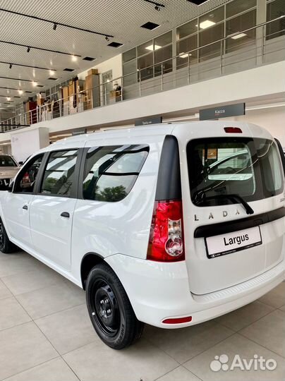 LADA Largus 1.6 МТ, 2024