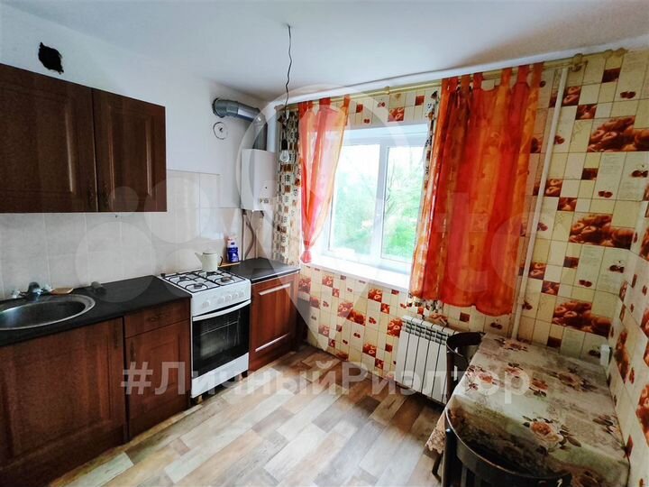 2-к. квартира, 44 м², 3/4 эт.