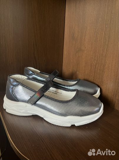 Обувь для девочки