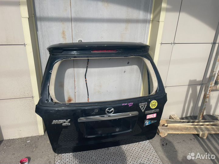Крышка багажника Mazda MPV II