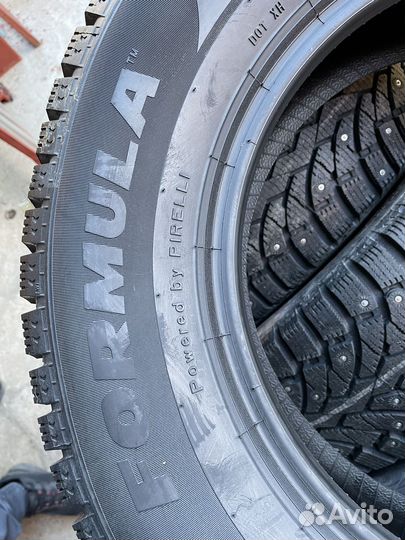 Pirelli Formula Ice 215/65 R16