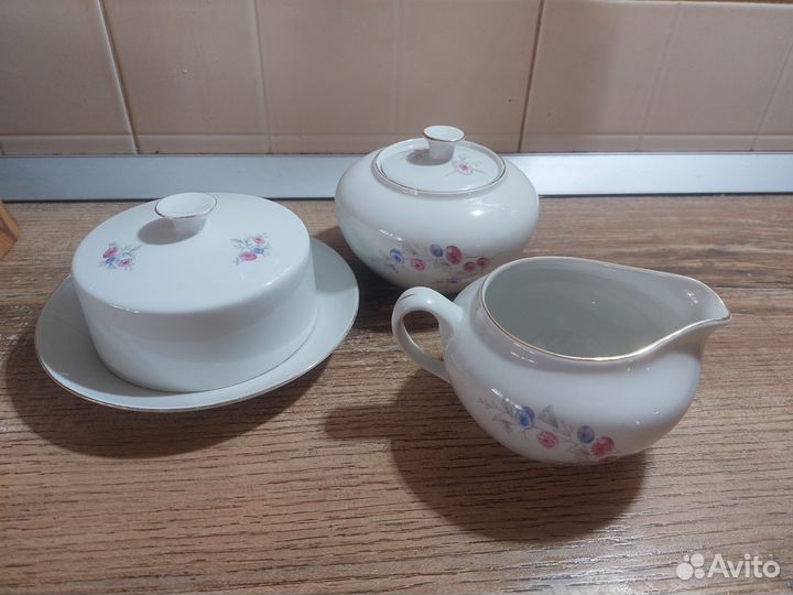 Сахарница молочник,масленка Wеisswаssеr фарфор ГДР