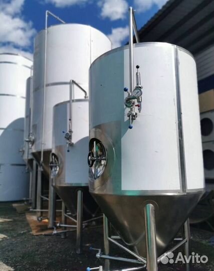 Цилиндроконический, бродильный танк. цкт