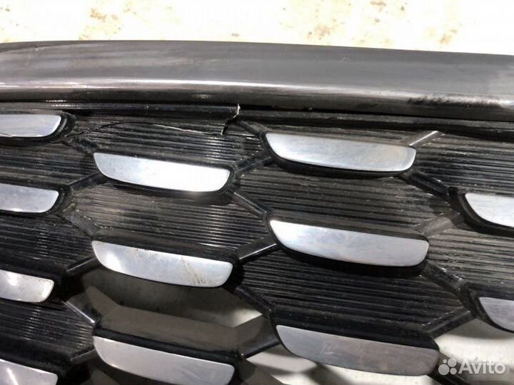 Решетка радиатора Kia Sorento 3 2017