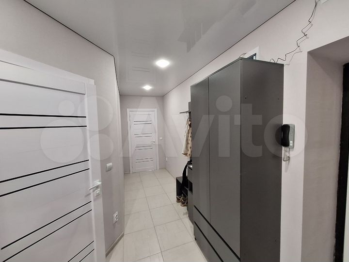 2-к. квартира, 71 м², 4/10 эт.