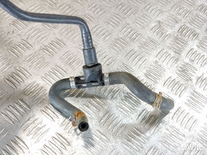 Клапан вентиляции топливного бака Volkswagen Passa