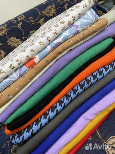 Разные отрез ткани