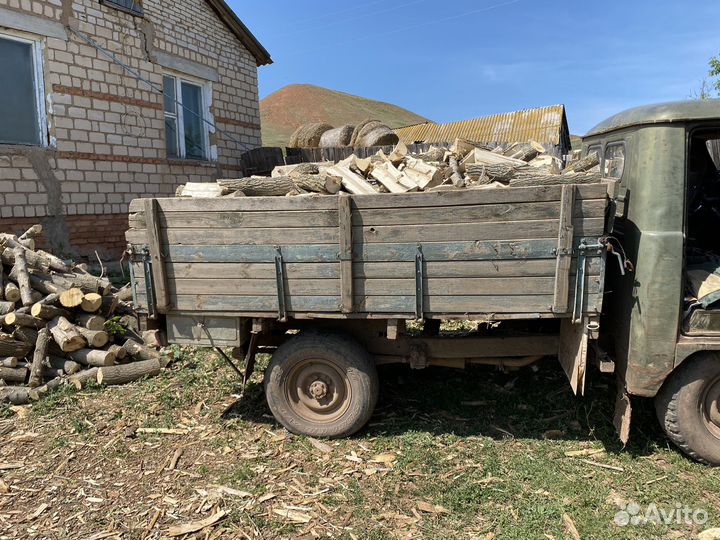 Продам дрова колотые и кругляк