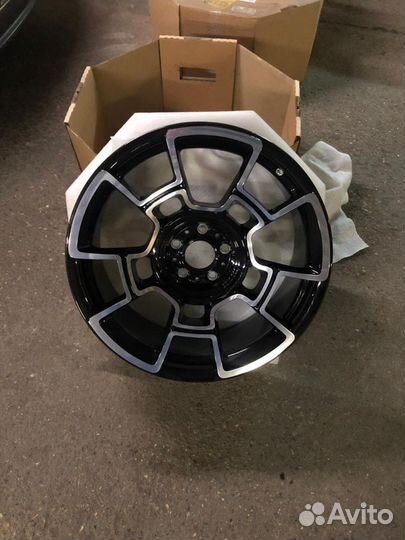 Диски Rolls-Royce Black Badge