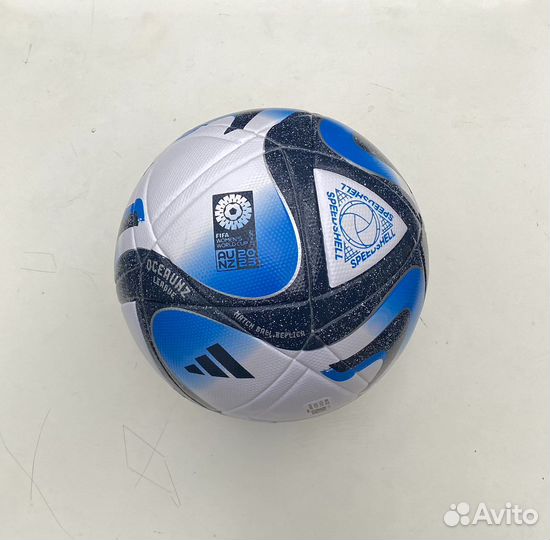 Футбольный мяч Adidas Oceaunz League №5