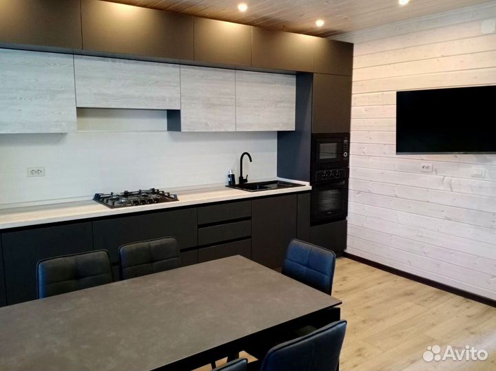 Кухонный гарнитур Монса-Ройс на заказ