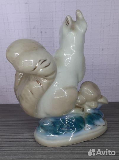 Белка Гжель