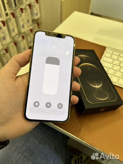 iPhone 12 Pro, 256 ГБ