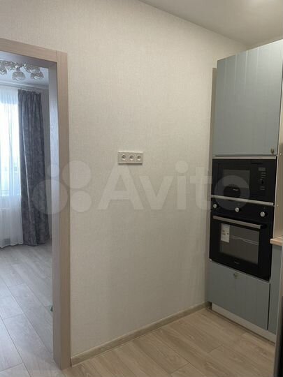 Квартира-студия, 32,7 м², 8/17 эт.