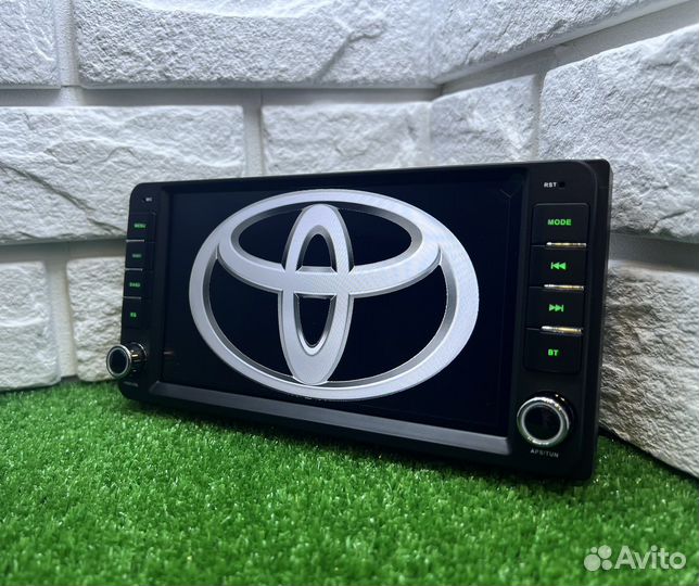 Штатная Магнитола Android Toyota универсальная