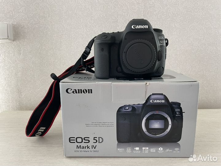 Canon EOS 5D Mark IV Body черный
