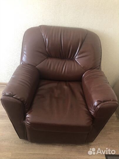 Кресло офисное кожзам