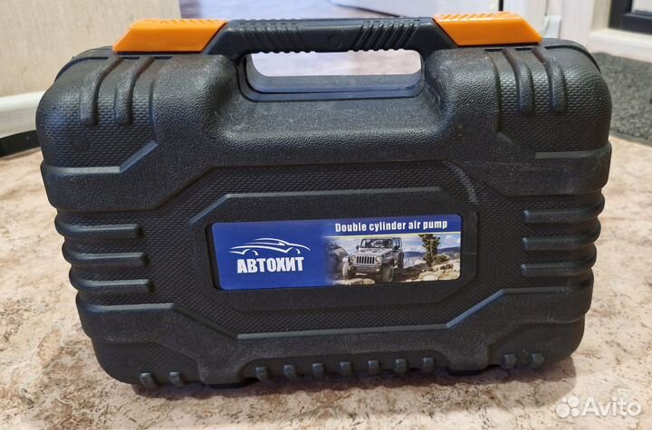 Компрессор автомобильный двухпоршневой