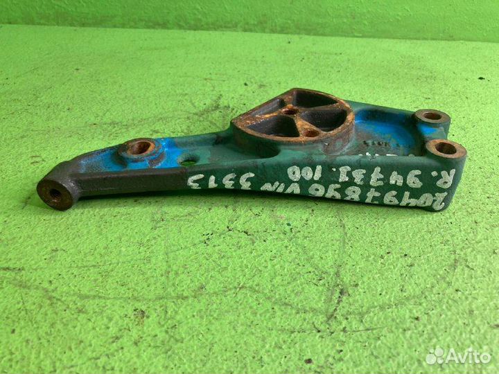 Кронштейн крепления volvo FM13