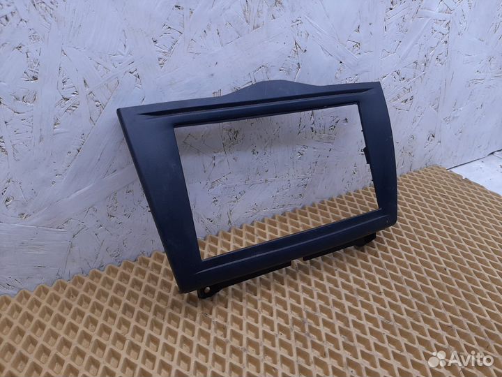 Рамка магнитолы LADA Granta FL