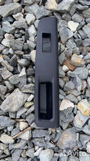 Панель управления стеклоподъемником Toyota Vitz