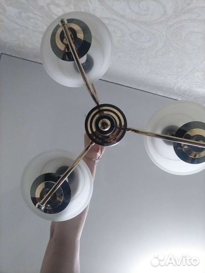 Люстра потолочная бу