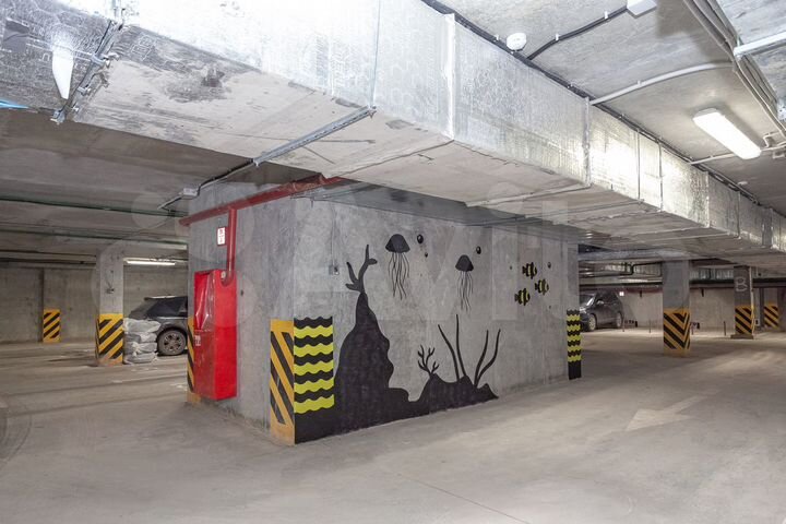 Машиноместо, 13 м²