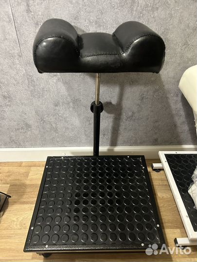 Подставка для ног педикюрная