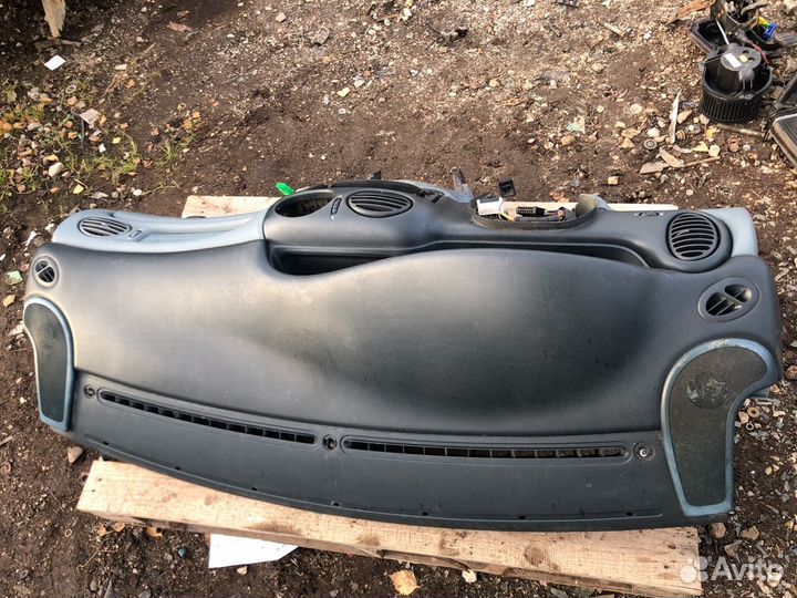 Торпедо Renault Scenic минивэн 1.6 1998