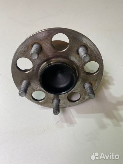 Ступица задняя Toyota Camry V70 V 75 2arfe