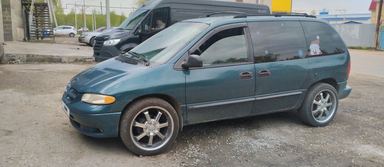 Dodge Caravan: фото владельца