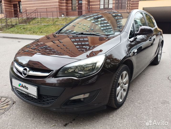 Opel Astra 1.6 AT, 2014, 136 000 км