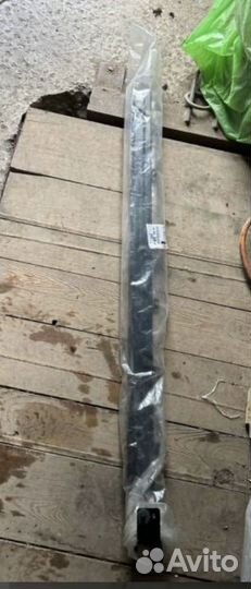 Направляющая двери lh centr Citroen