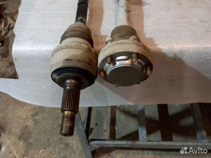 Задние полуоси (шрус, привод) Porsche Cayenne