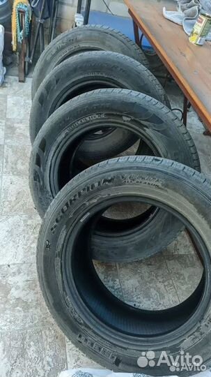 Pirelli Scorpion Verde All Season 215/65 R16 98H